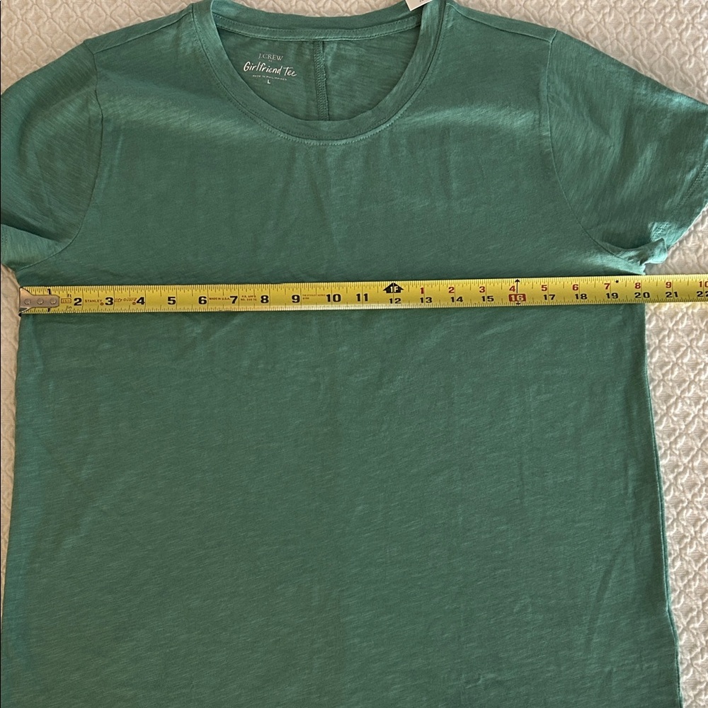 NWT J.Crew Factory Girlfriend Tee in Green, Sz-L - Picture 5 of 5